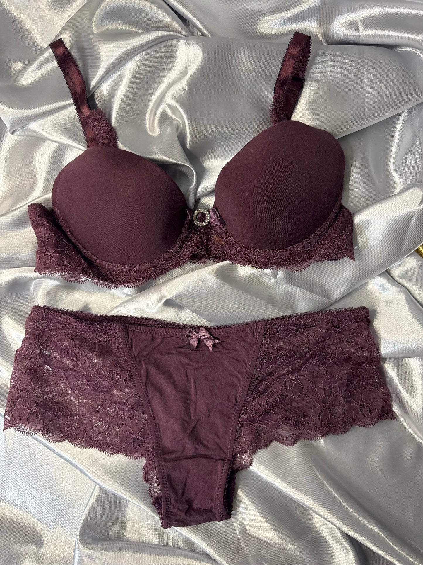 Aubergine Set
