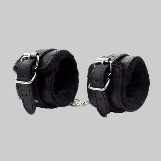 Fluffy Handschellen Schwarz